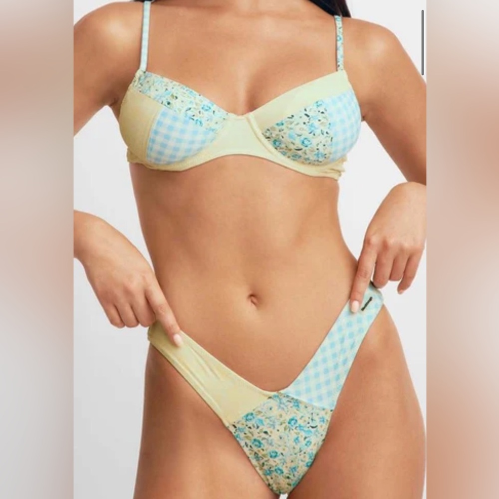 Blackbough Bikini Set